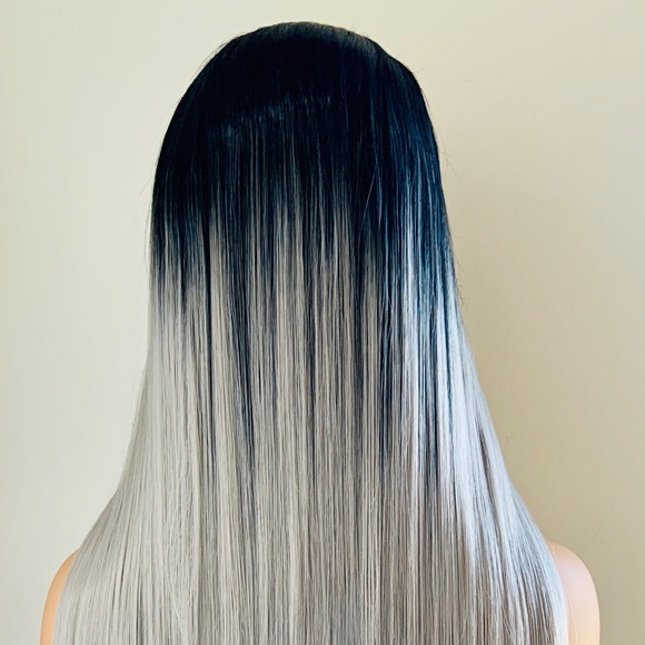 Very Pretty Long Straight Ombre Grey Oval Part Lace Front Wig - Picture 15 of 16